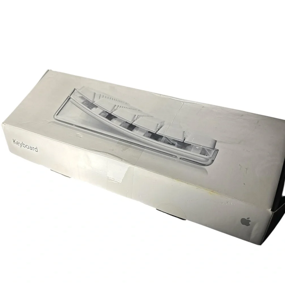 Retro Mac Apple White Clear Computer Keyboard USB Wired Cable with box